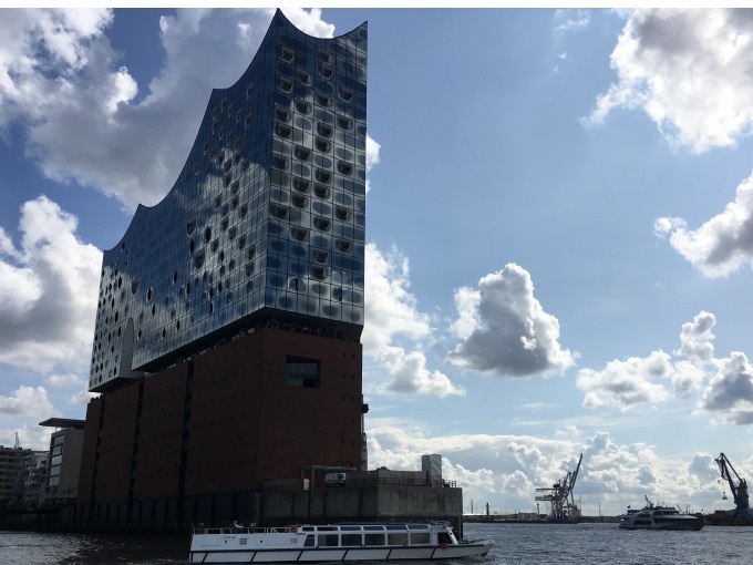 Hamburg an der Elbe: Speicherstadt, Hafencity, der Hafen und St. Pauli