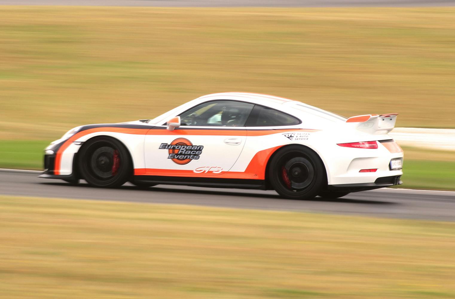 Renntraining im Porsche 911 GT3 Clubsport | gib 4 Runden Gas