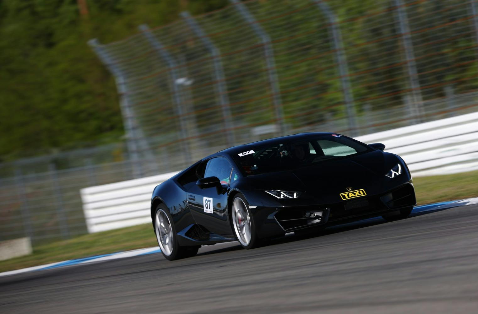 Lamborghini Huracan Training | 2 Runden Rennstrecke fahren